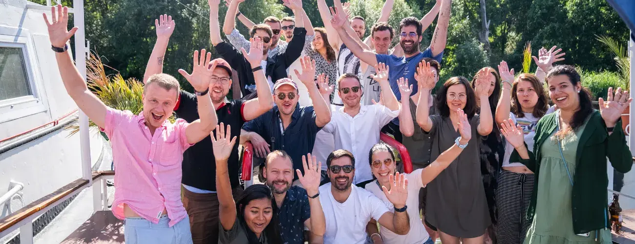 Ein gute Teamchemie wirkt sich äußert positiv auf die Mitarbeiterbindung aus. 